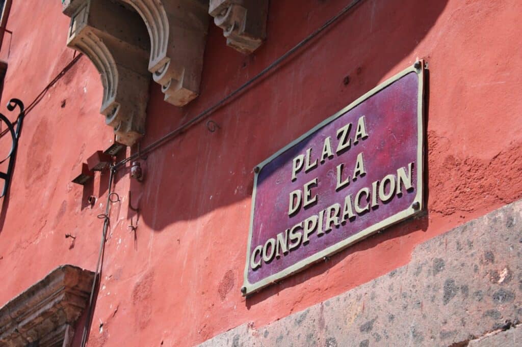Plaque d'adresse en plexi