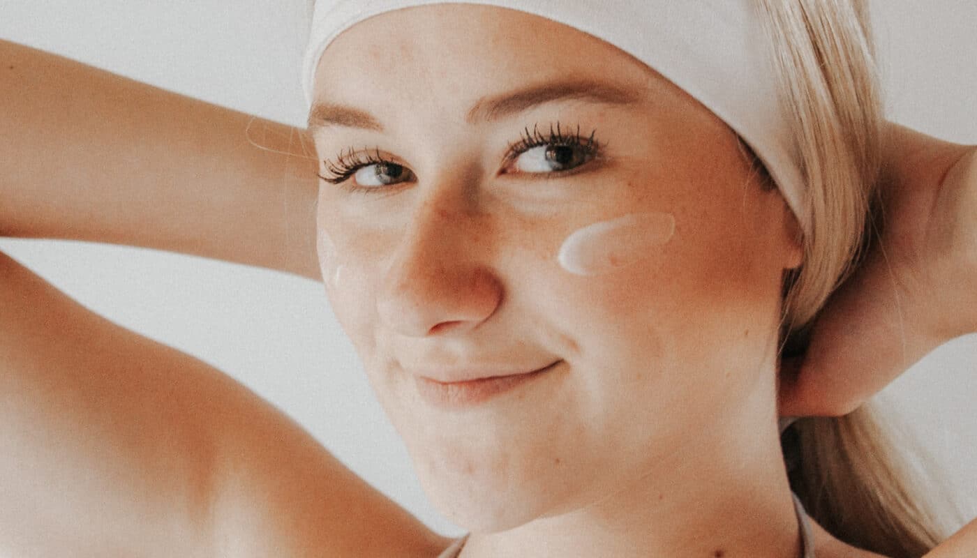 Routine de soin pour le visage : Les indispensables à utiliser au quotidien