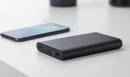 découvrez nos batteries externes personnalisées, l'outil marketing moderne et pratique qui booste votre visibilité tout en offrant une solution de recharge efficace à vos clients.