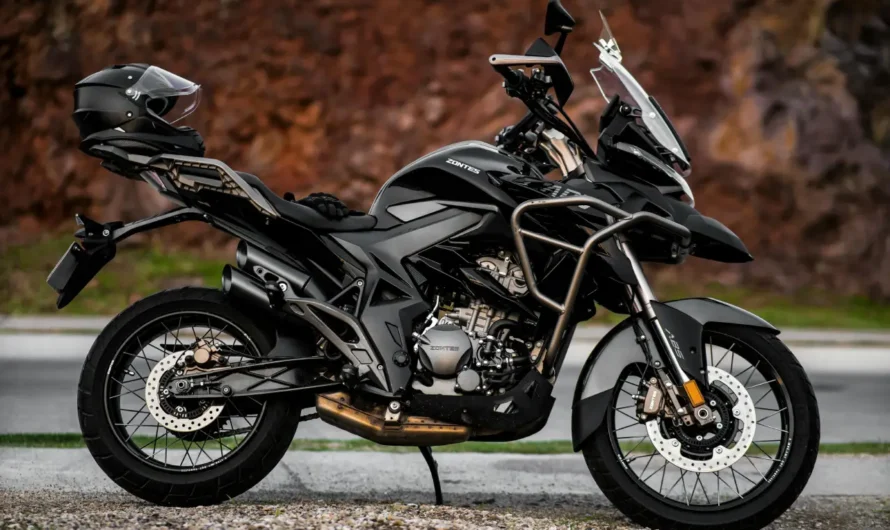 moto avec un kit déco motocross