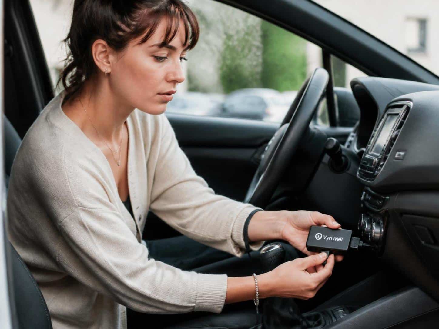 découvrez comment fonctionne l'assurance auto au km, une solution économique et flexible adaptée à votre usage réel de la voiture.