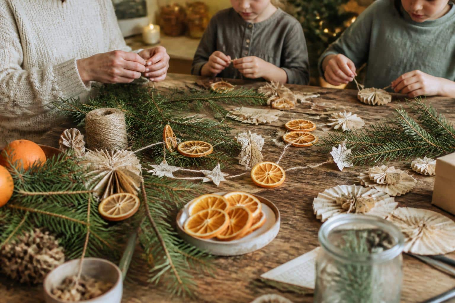 découvrez notre guide des astuces pour une décoration de noël écologique et économique, alliant respect de l'environnement et simplicité pour des fêtes responsables et conviviales.